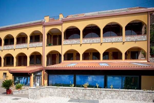 'A Nuciara Park Hotel & Spa Furci Siculo Esterno foto